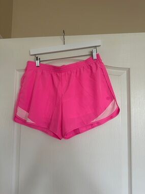 NWOT Lilly Pulitzer Luxletic Bright Hot Pink Athletic Shorts